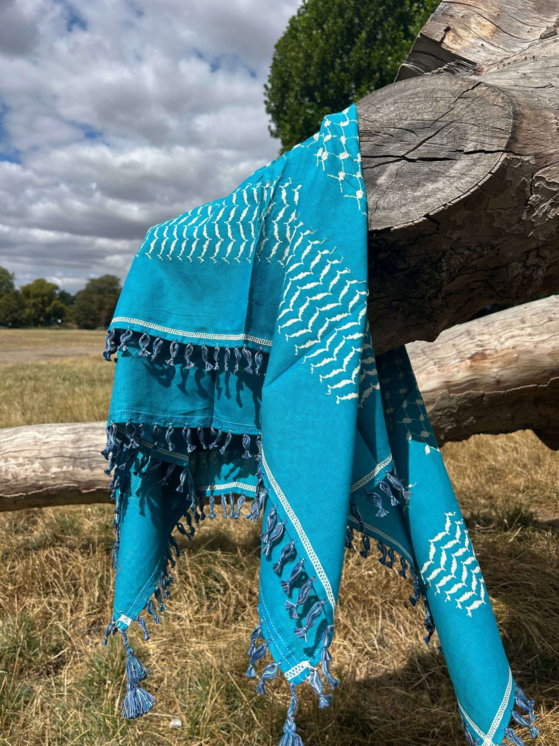 50-inch Keffiyeh — Bright turquoise & white