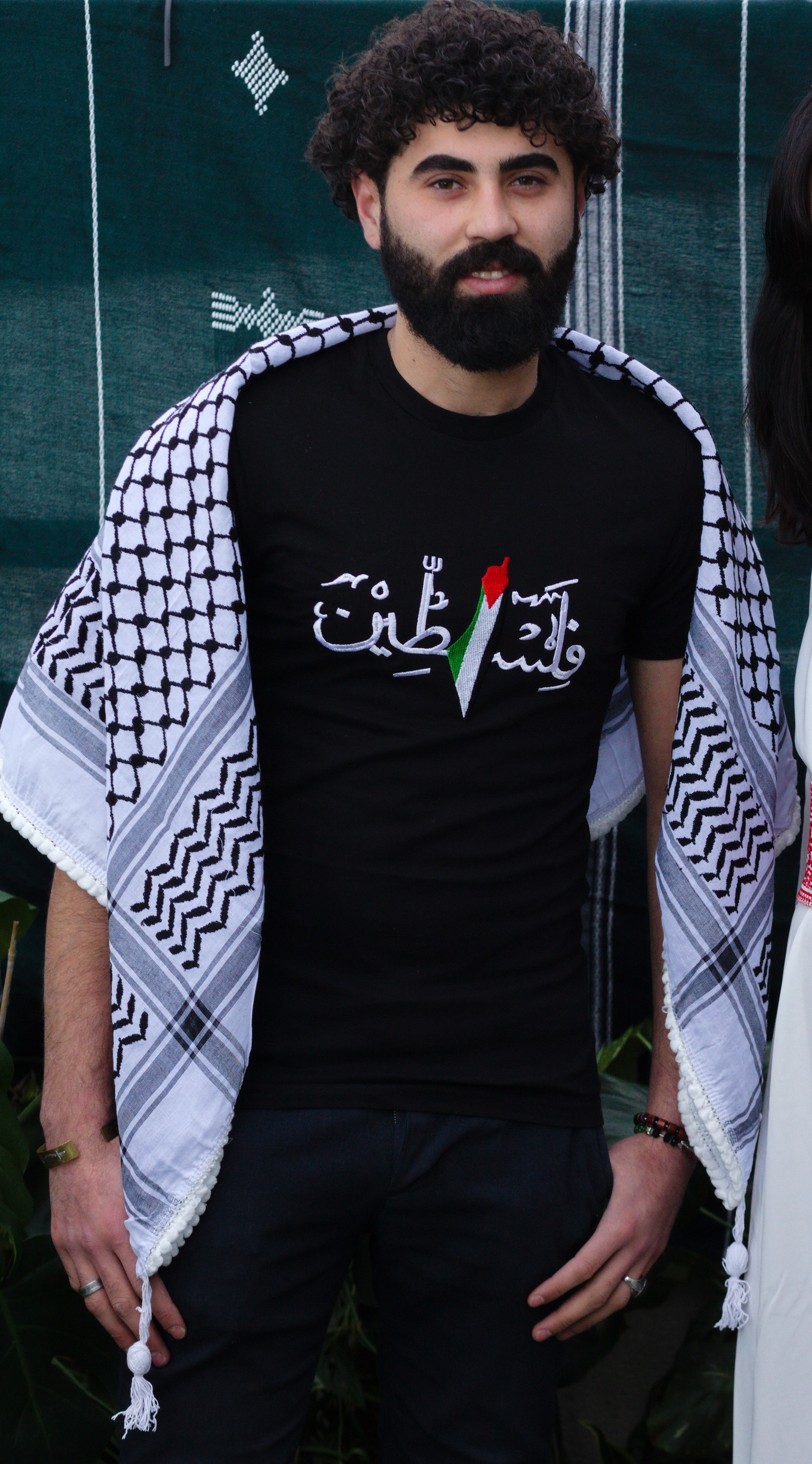 Keffieh traditionnel blanc et noir LEVAMI