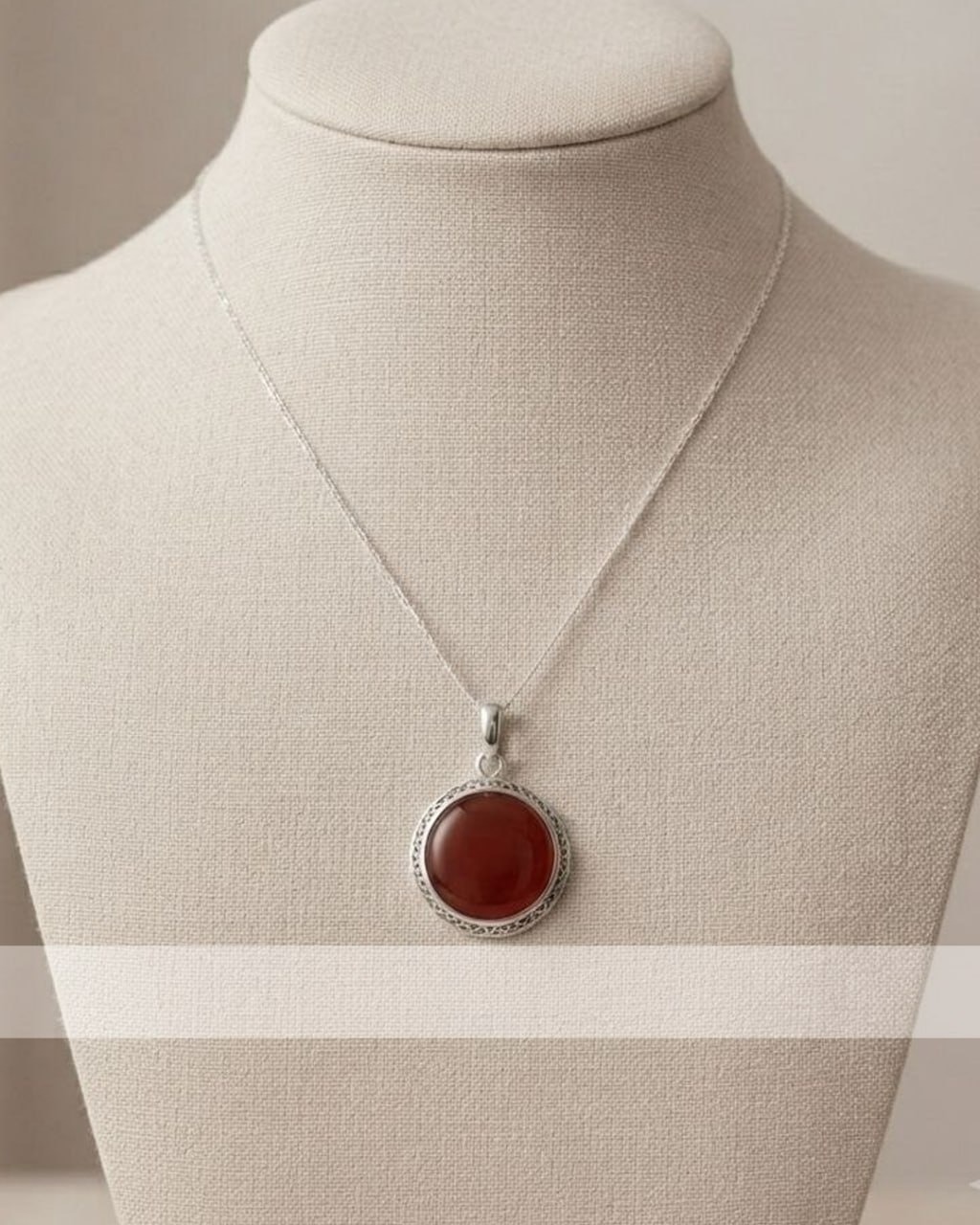 Collier pendentif rouge en argent 925