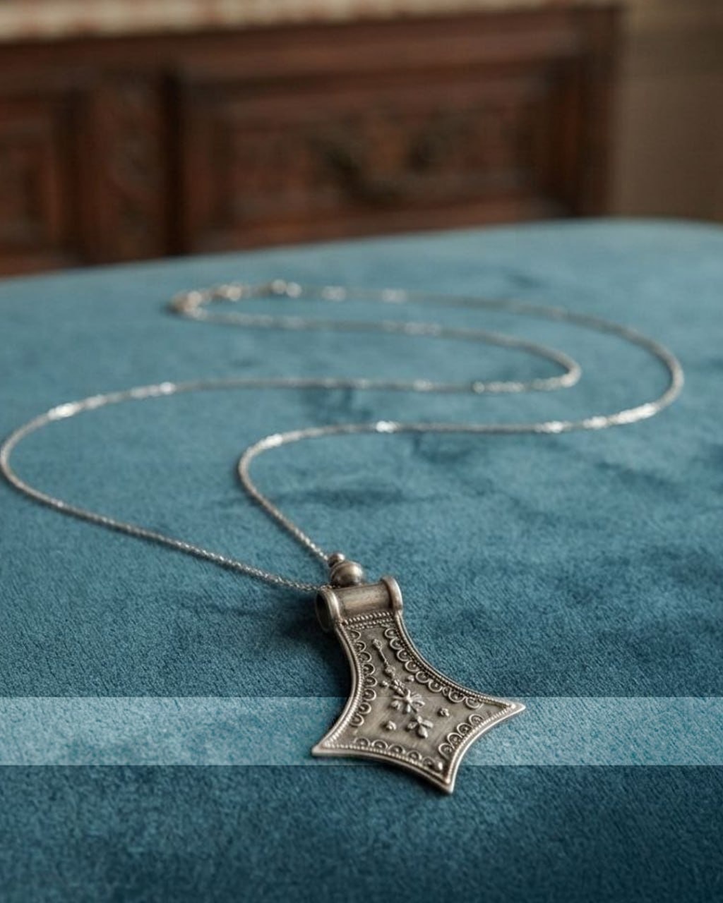 Collier pendentif géométrique en argent 925